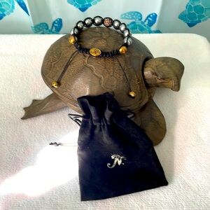 Beautiful Joseph Nogucci (NOGU) bead adjustable bracelet!!